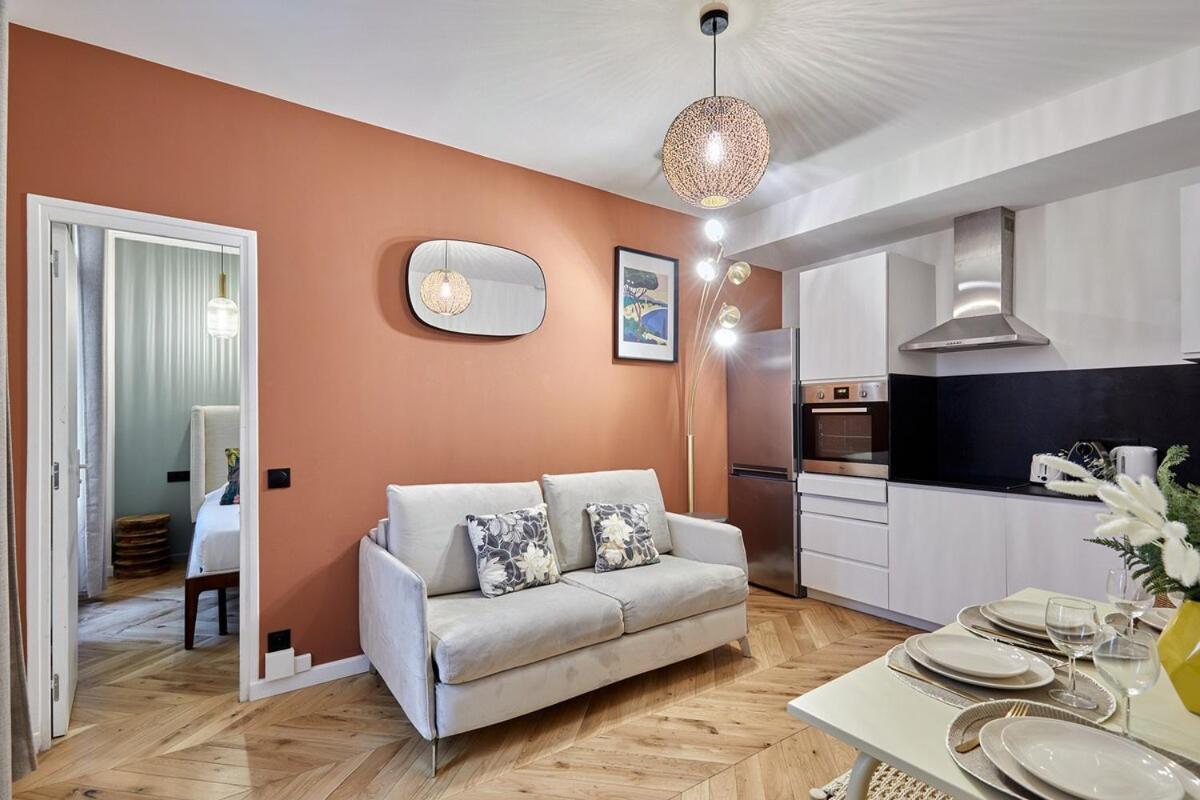 Montmartre By Prestige Appartamento Parigi